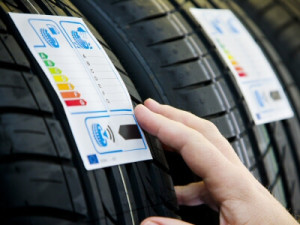 Explication étiquette pneu